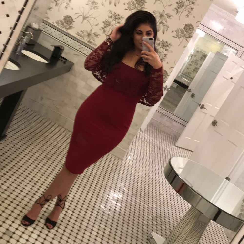 Off the shoulder lace long sleeve dress